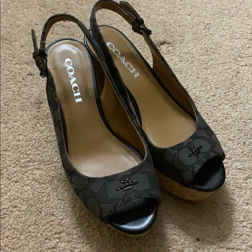 Pretty coach shose